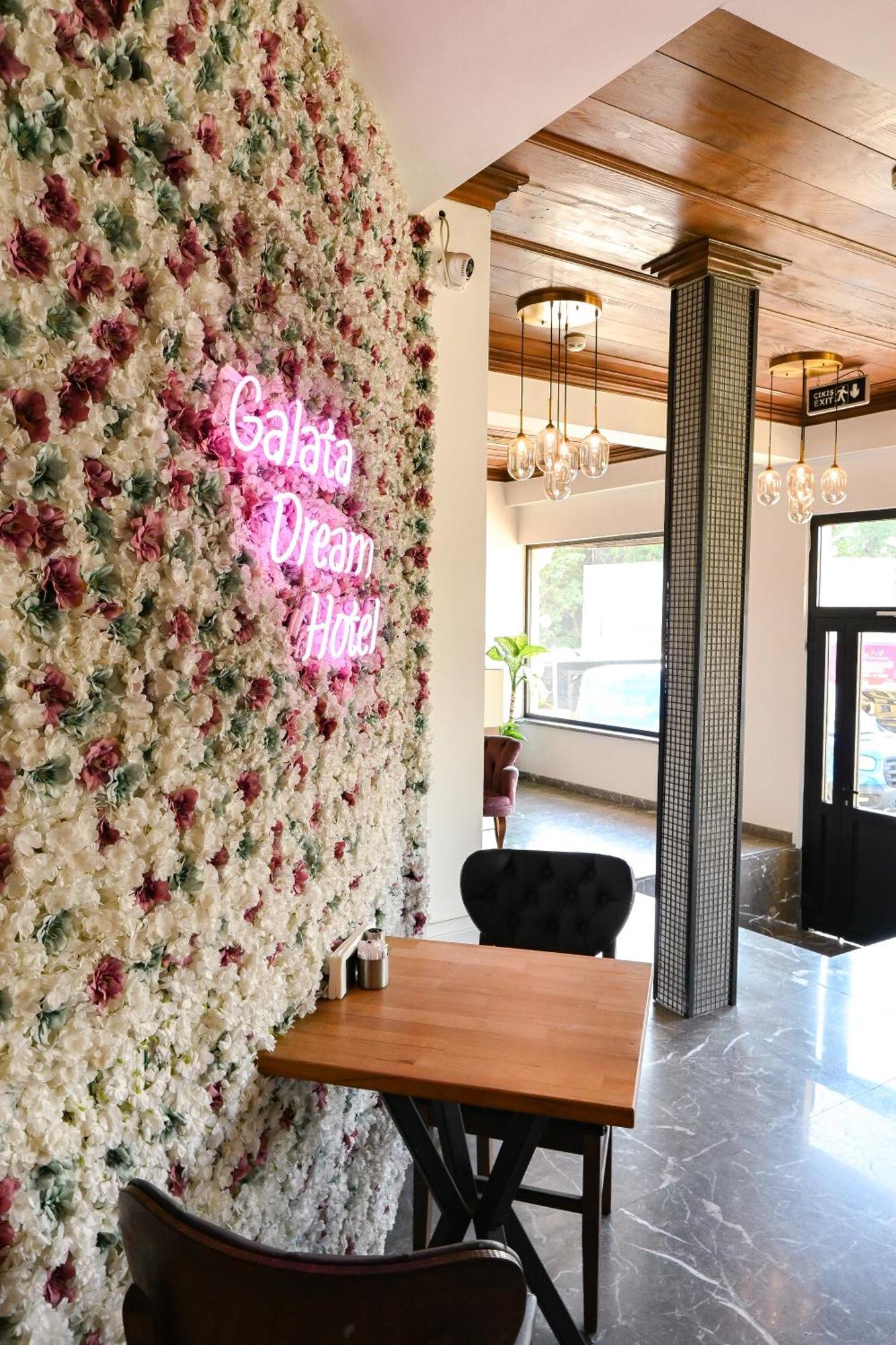 Galata Dream Hotel イスタンブール エクステリア 写真